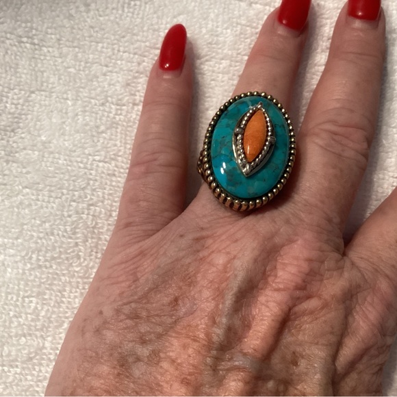 Ring - Picture 2 of 2